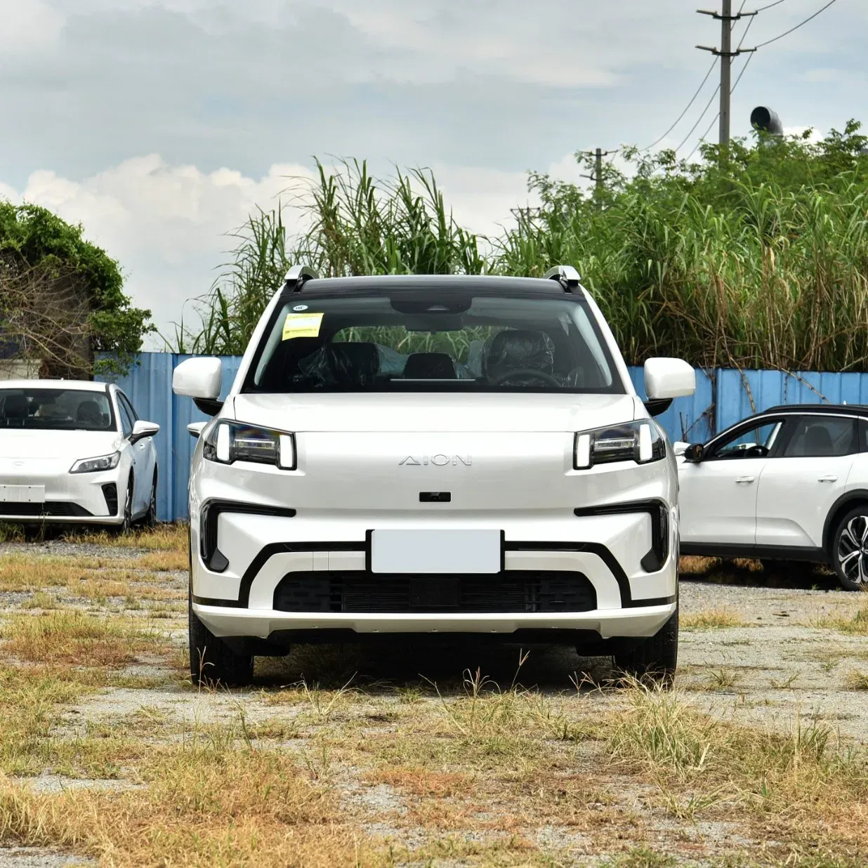 imgi_76_2024-Brand-New-Energy-Car-Price-GAC-Aion-V-Plus-Adult-Car-7-Seats-Cheap-Electric-Car GAC Aion V Electric SUV– Wholesale Price From China | China to UK Vehicle Export - Image 1